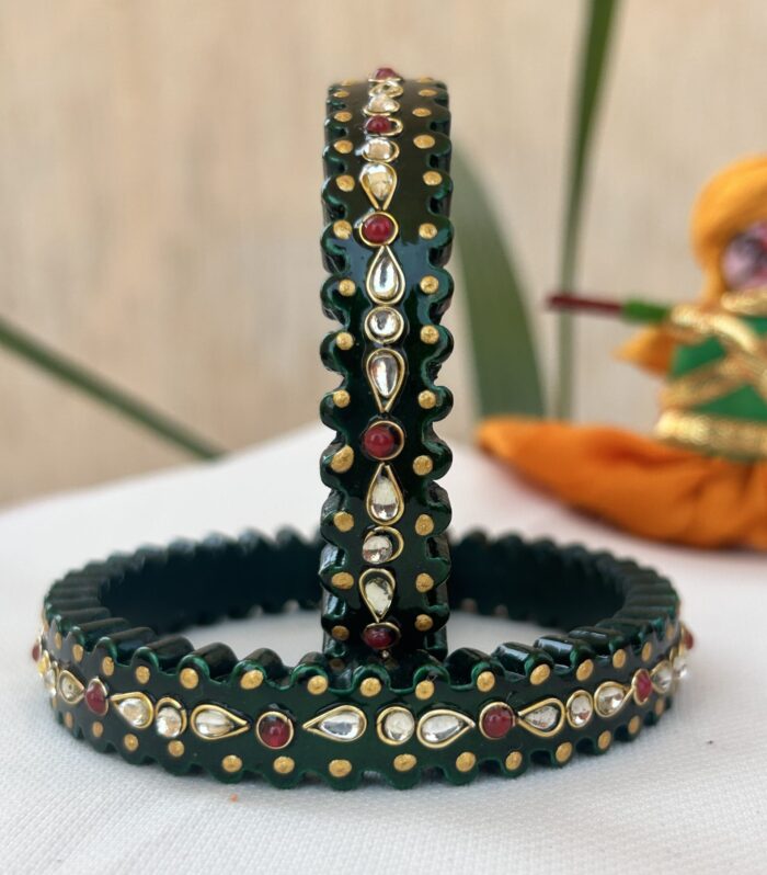 Handmade Jaipur Lac Bangles, Traditional Hand-Painted Green Bangles with Kundan & Red Gem Accents.
