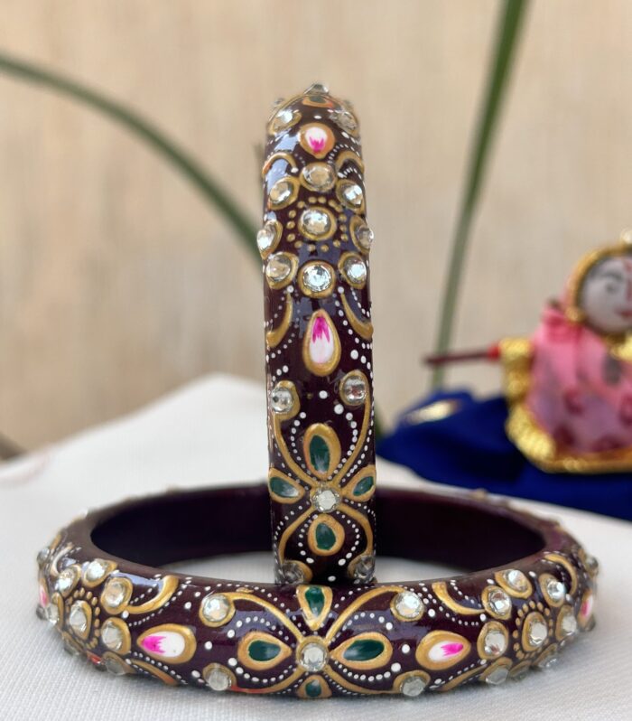 Jaipuri Handmade Hand-Painted Lac Bangles – Maroon with Kundan & Floral Design