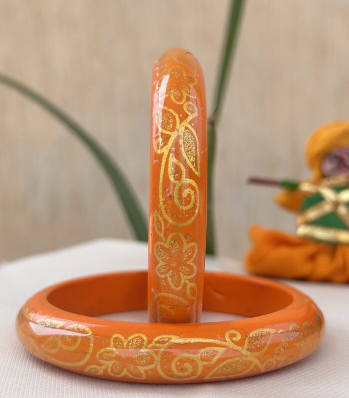 Elegant Jaipur Handmade Lac Bangle with Golden Floral Motif